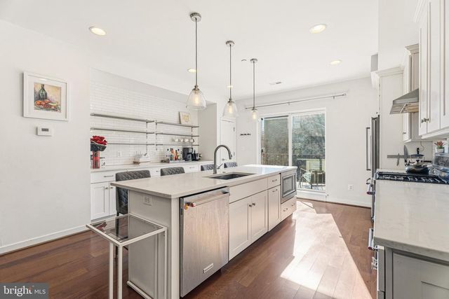 2307 E FAIRMOUNT AVE, Baltimore, MD 21224