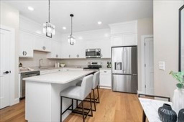 36 Old Louisquisset Pike 204, North Smithfield, RI 02896