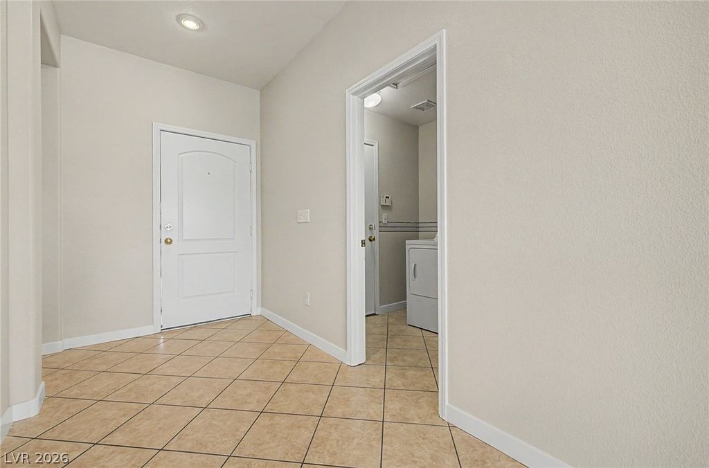 3784 Fawn Creek Drive, Las Vegas, NV 89115 — photo 5