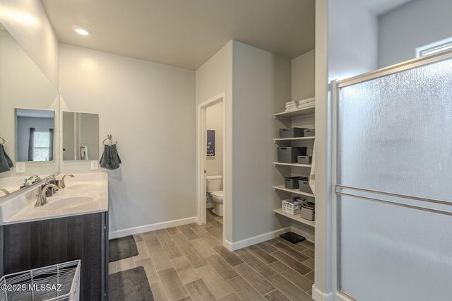 1117 W Valley Meadow Lane, Sahuarita, AZ 85629