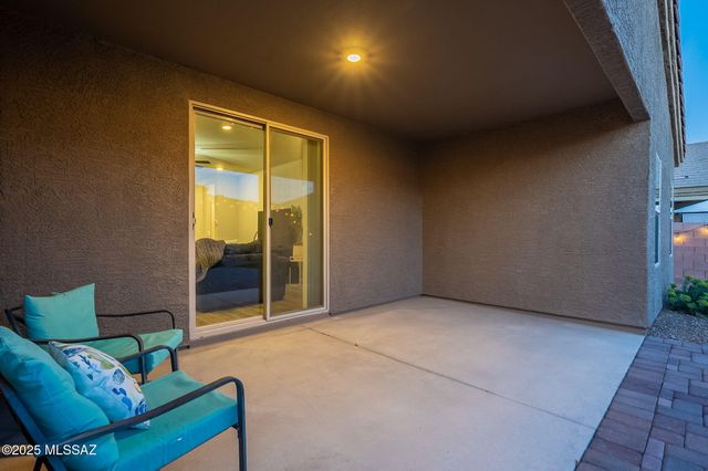 1117 W Valley Meadow Lane, Sahuarita, AZ 85629