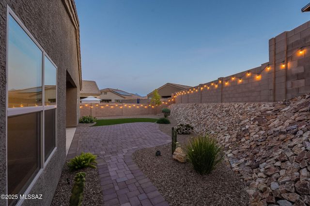 1117 W Valley Meadow Lane, Sahuarita, AZ 85629