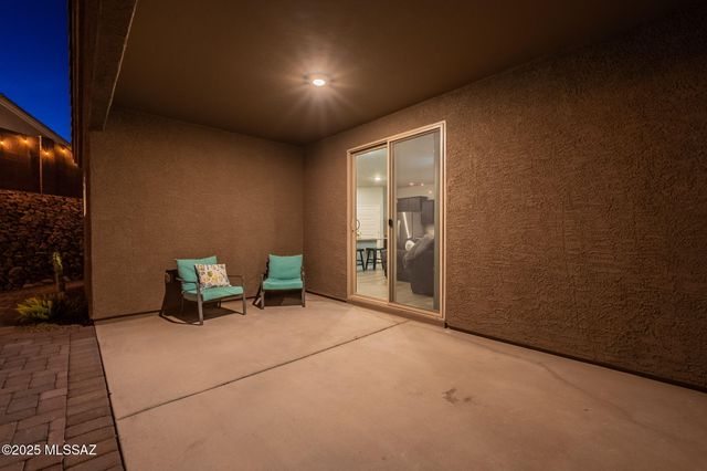 1117 W Valley Meadow Lane, Sahuarita, AZ 85629