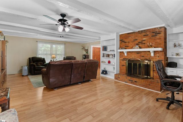 118 Sabra Drive, Easley, SC 29642