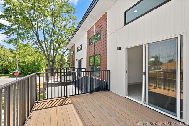 1620 Scott Street, Jeffersonville, IN 47130