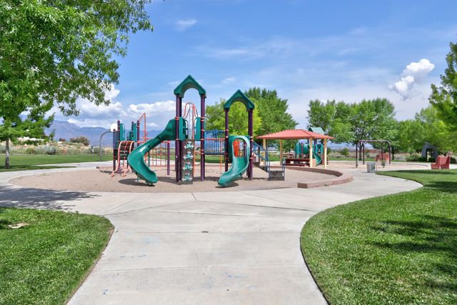 10548 RAMAH Drive NW, Albuquerque, NM 87114