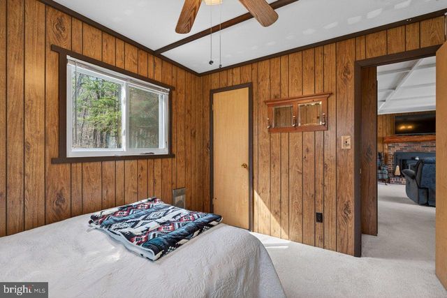137 SANDSTONE LN, New Market, VA 22844