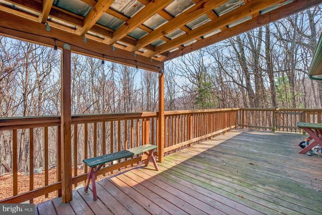 137 SANDSTONE LN, New Market, VA 22844