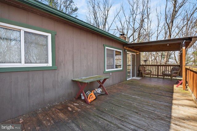137 SANDSTONE LN, New Market, VA 22844