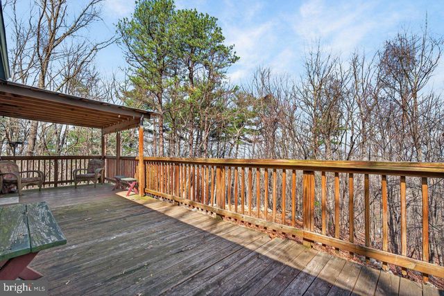 137 SANDSTONE LN, New Market, VA 22844