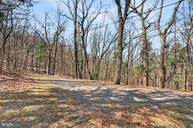 137 SANDSTONE LN, New Market, VA 22844