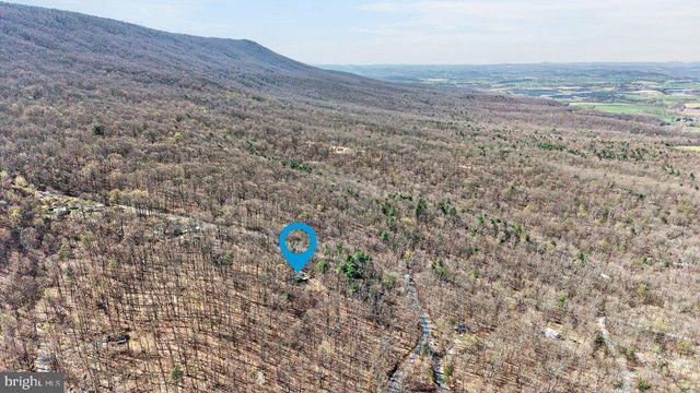 137 SANDSTONE LN, New Market, VA 22844