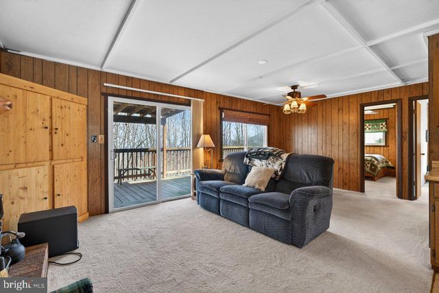 137 SANDSTONE LN, New Market, VA 22844