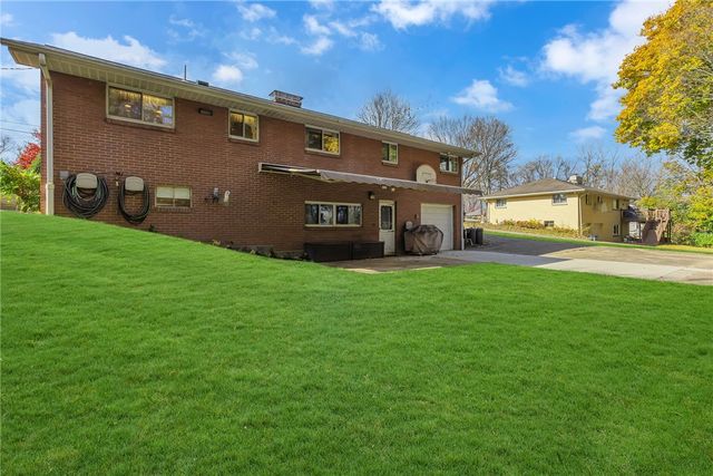134 Allan Dr, Brighton Twp, PA 15009