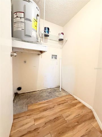 129 CAMPHOR CIRCLE F, Oldsmar, FL 34677