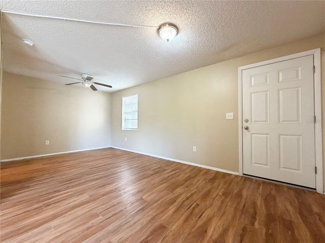 129 CAMPHOR CIRCLE F, Oldsmar, FL 34677