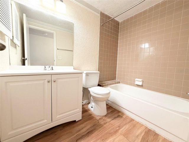 129 CAMPHOR CIRCLE F, Oldsmar, FL 34677