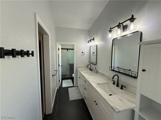 6641 Rolland CT, Fort Myers, FL 33908