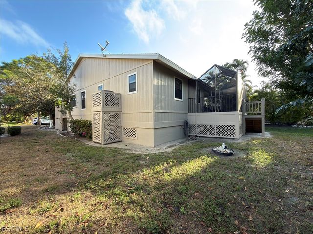 6641 Rolland CT, Fort Myers, FL 33908
