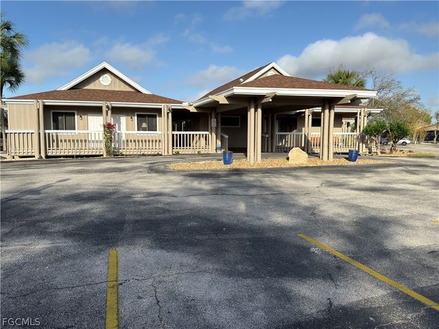 6641 Rolland CT, Fort Myers, FL 33908