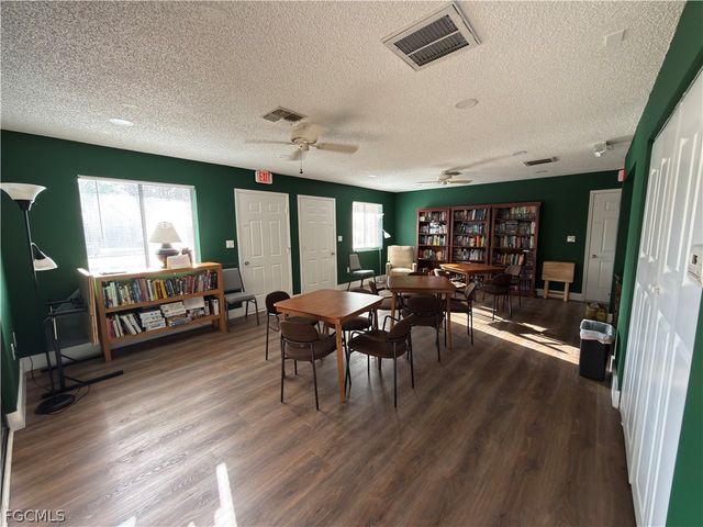 6641 Rolland CT, Fort Myers, FL 33908