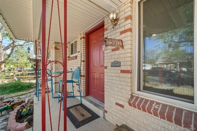 5620 Cody Street, Arvada, CO 80002