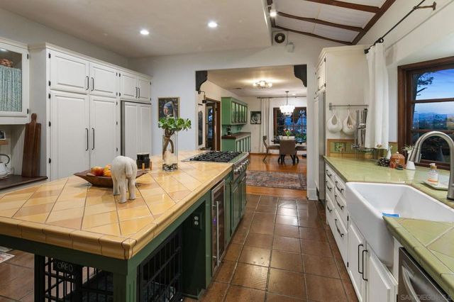 1115 S Mollison Ave, El Cajon, CA 92020