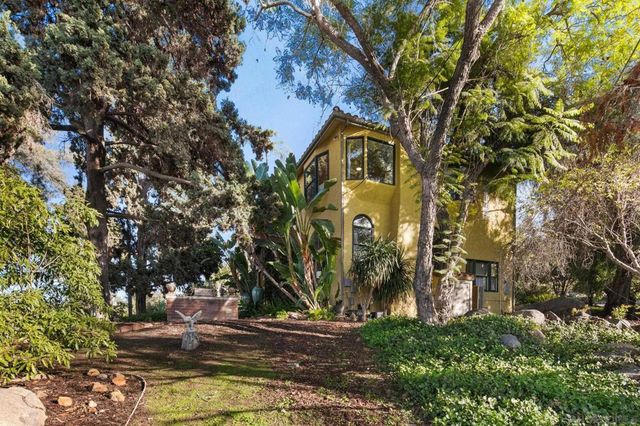 1115 S Mollison Ave, El Cajon, CA 92020