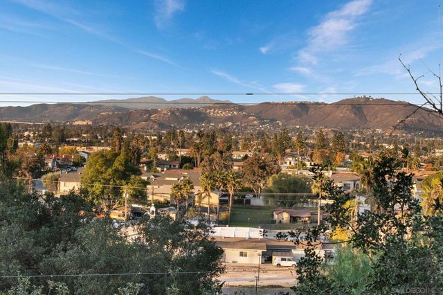 1115 S Mollison Ave, El Cajon, CA 92020