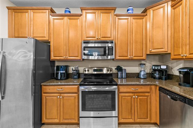 9155 WEDGE DRIVE, Davenport, FL 33896