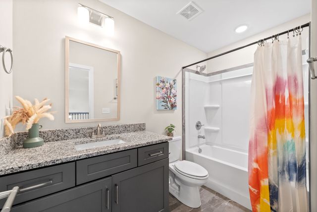 2626 Remington Trce, Clarksville, TN 37043