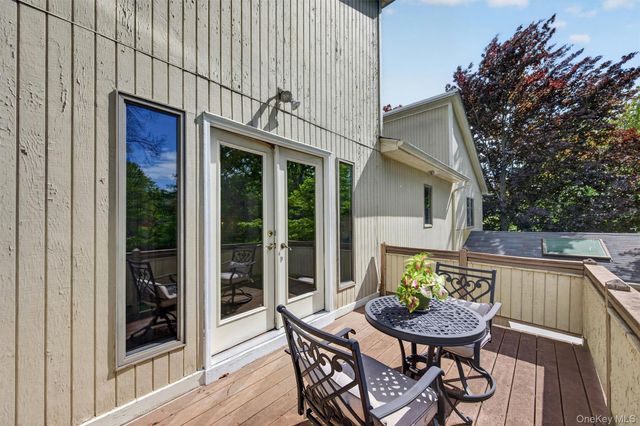 5 Lady Godiva Way, New City, NY 10956