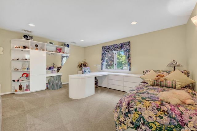 5 Lady Godiva Way, New City, NY 10956