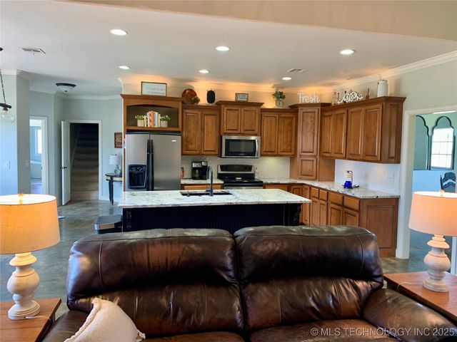 7373 N 485 Road, Hulbert, OK 74441
