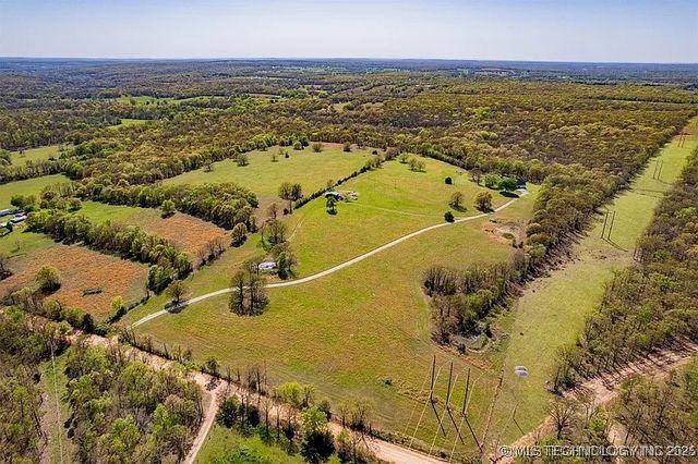7373 N 485 Road, Hulbert, OK 74441