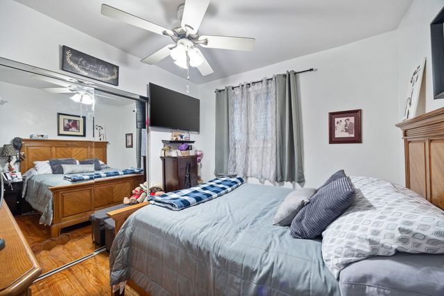 2655 N Marmora Avenue, Chicago, IL 60639