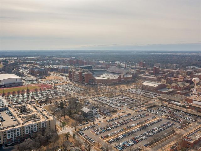401 E Boyd Street 305, Norman, OK 73069