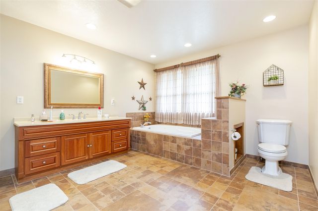 15797 Hillside Drive, Vandalia, MI 49095