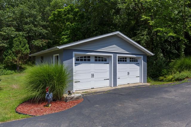15797 Hillside Drive, Vandalia, MI 49095