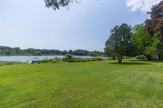 15797 Hillside Drive, Vandalia, MI 49095