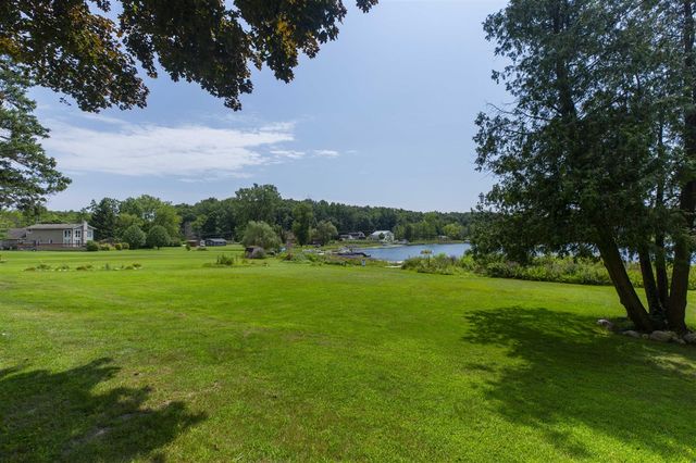 15797 Hillside Drive, Vandalia, MI 49095
