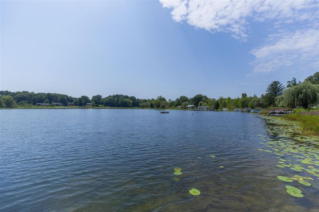 15797 Hillside Drive, Vandalia, MI 49095