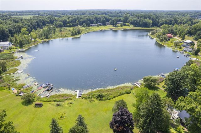 15797 Hillside Drive, Vandalia, MI 49095