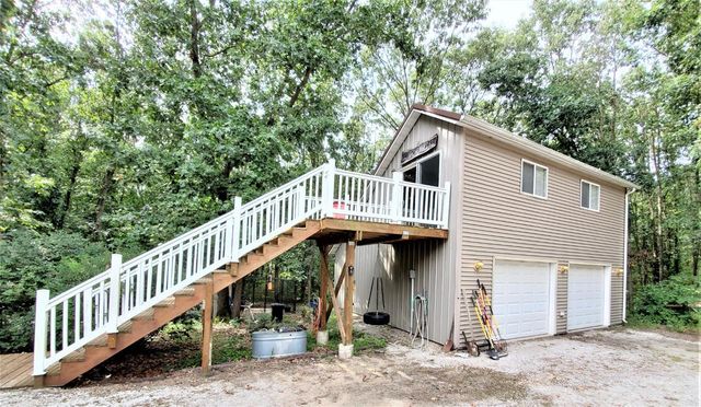 8155 S Us 421, San Pierre, IN 46374