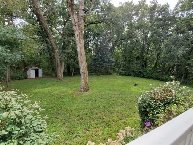 8155 S Us 421, San Pierre, IN 46374