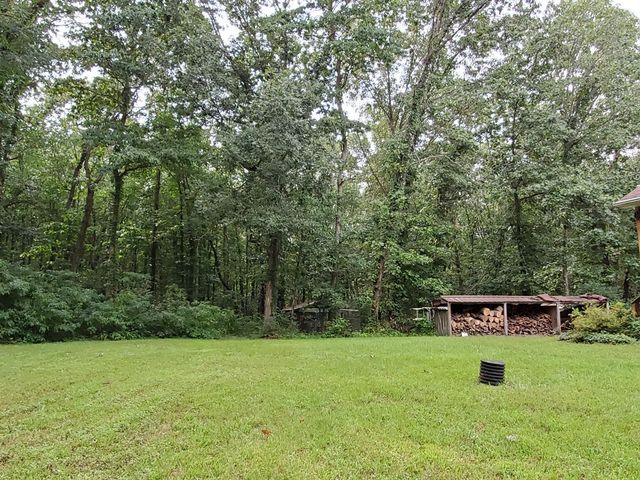 8155 S Us 421, San Pierre, IN 46374