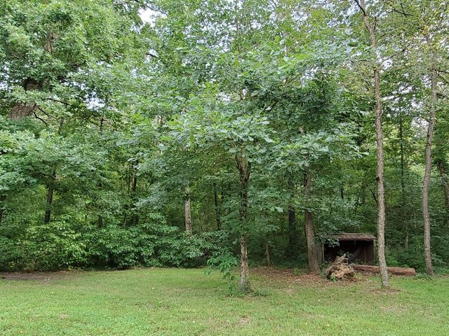 8155 S Us 421, San Pierre, IN 46374