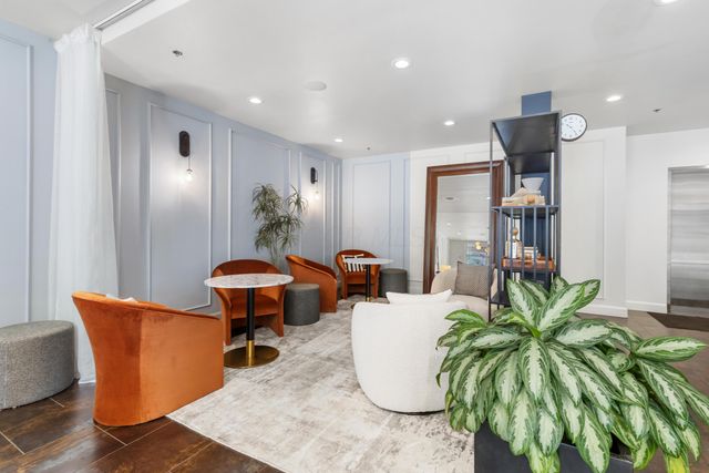 845 N High Street, 501 & 502, Columbus, OH 43215