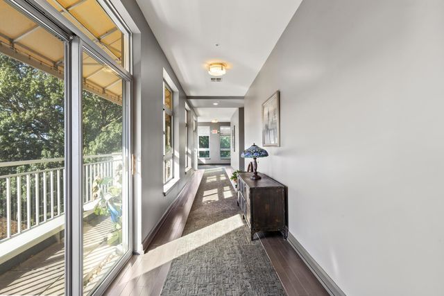 845 N High Street, 501 & 502, Columbus, OH 43215