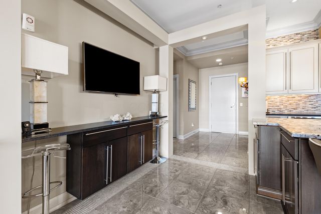 845 N High Street, 501 & 502, Columbus, OH 43215